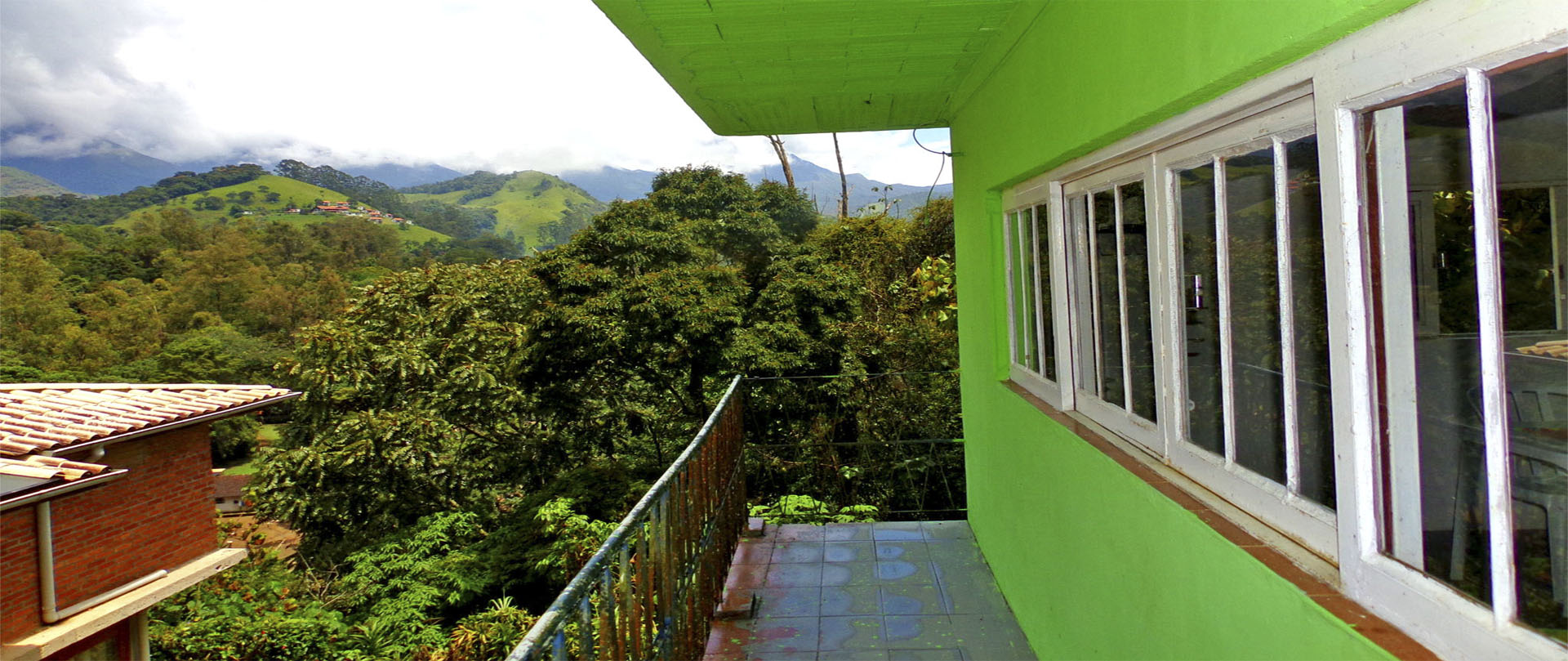 Acomodações - Casa de 3 Quartos - Condomínio Shallon Adonai - Visconde de Mauá - RJ