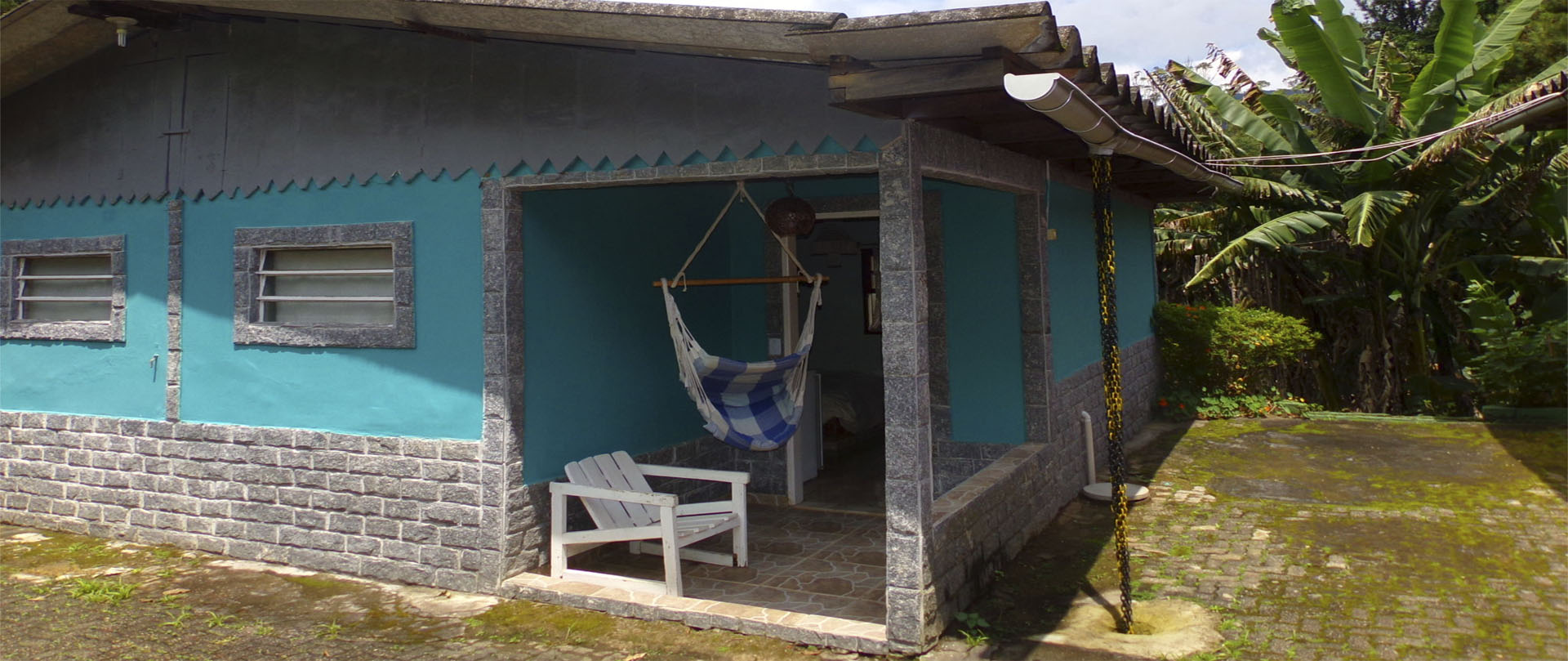 Acomodações - Chalé com mini cozinha (2 pessoas) - Condomínio Shallon Adonai - Visconde de Mauá - RJ